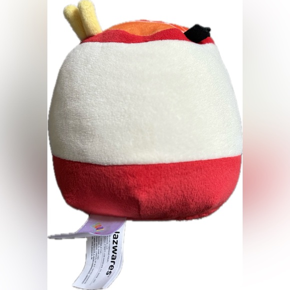 Squishmallows Raisy the Ramen Cup - Picture 5 of 7